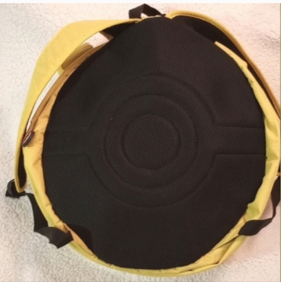 Pokemon Pikachu backpack - Picture 6 of 9